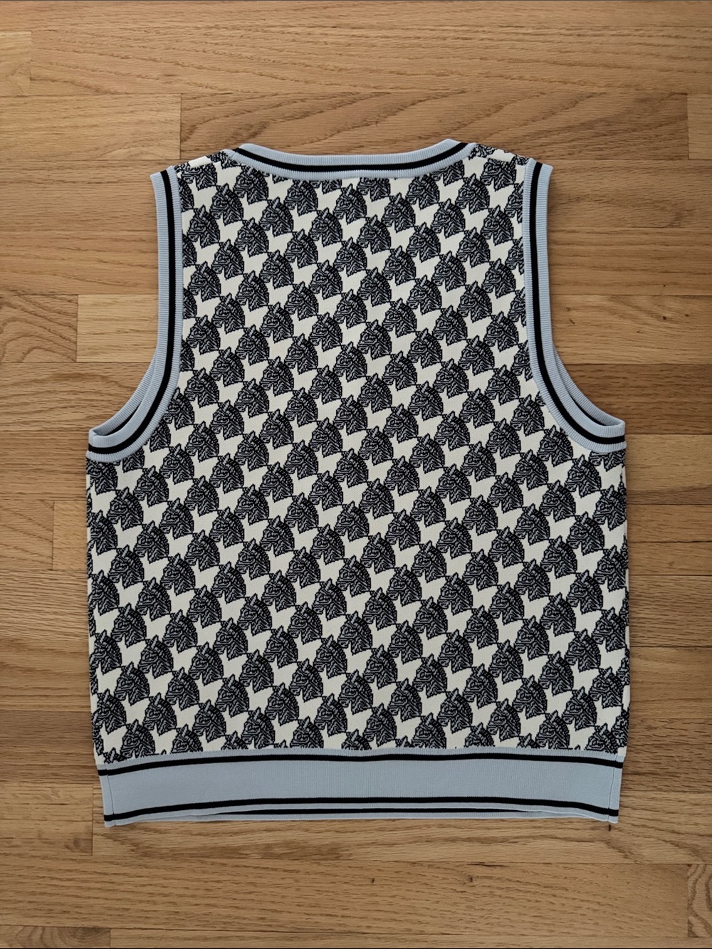Tory Burch Zebra Vest Sleeveless Sweater - Picture 5 of 6